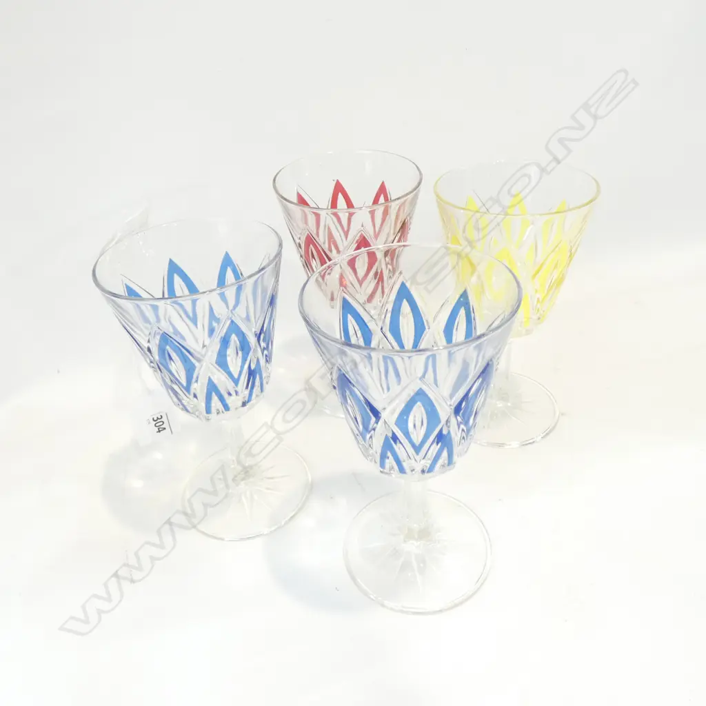 VINTAGE FRENCH SET OF 4 HARLEQUIN ARLEQUIN COLORED GLASS Image 1++