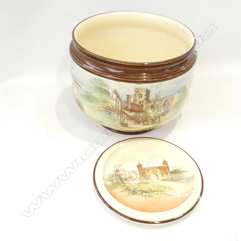 PR ROYAL DOULTON SHAKESPEARE'S COUNTRY PCS - TEAPOT STAND & JARDINIERE Image 1++