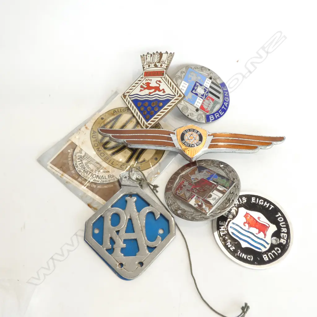 ASST. CAR BADGES  Image 1++