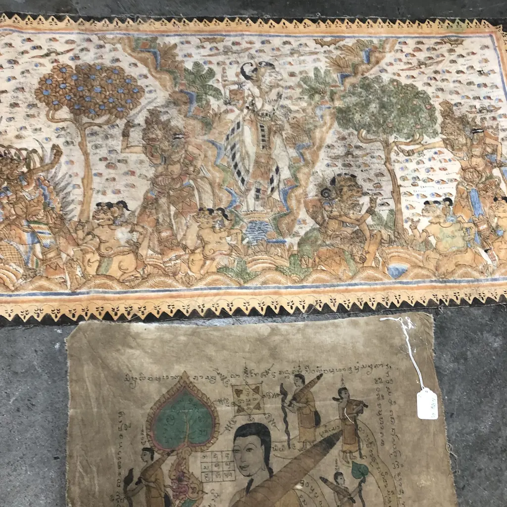 2 RELIGIOUS PAINTINGS ON CLOTH SMALL  Image 1++