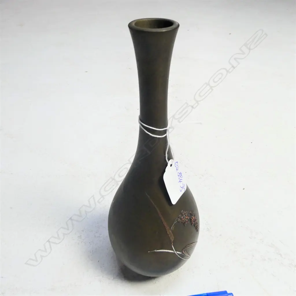 BRONZE VASE COPPER AND SILVER INLAY Image 1++