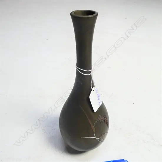 BRONZE VASE COPPER AND SILVER INLAY