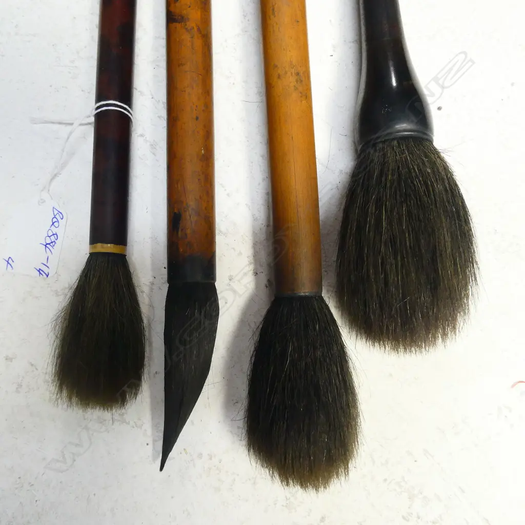 4 OLD CHINESE CALLIGRAPHY BRUSHES Image 1++