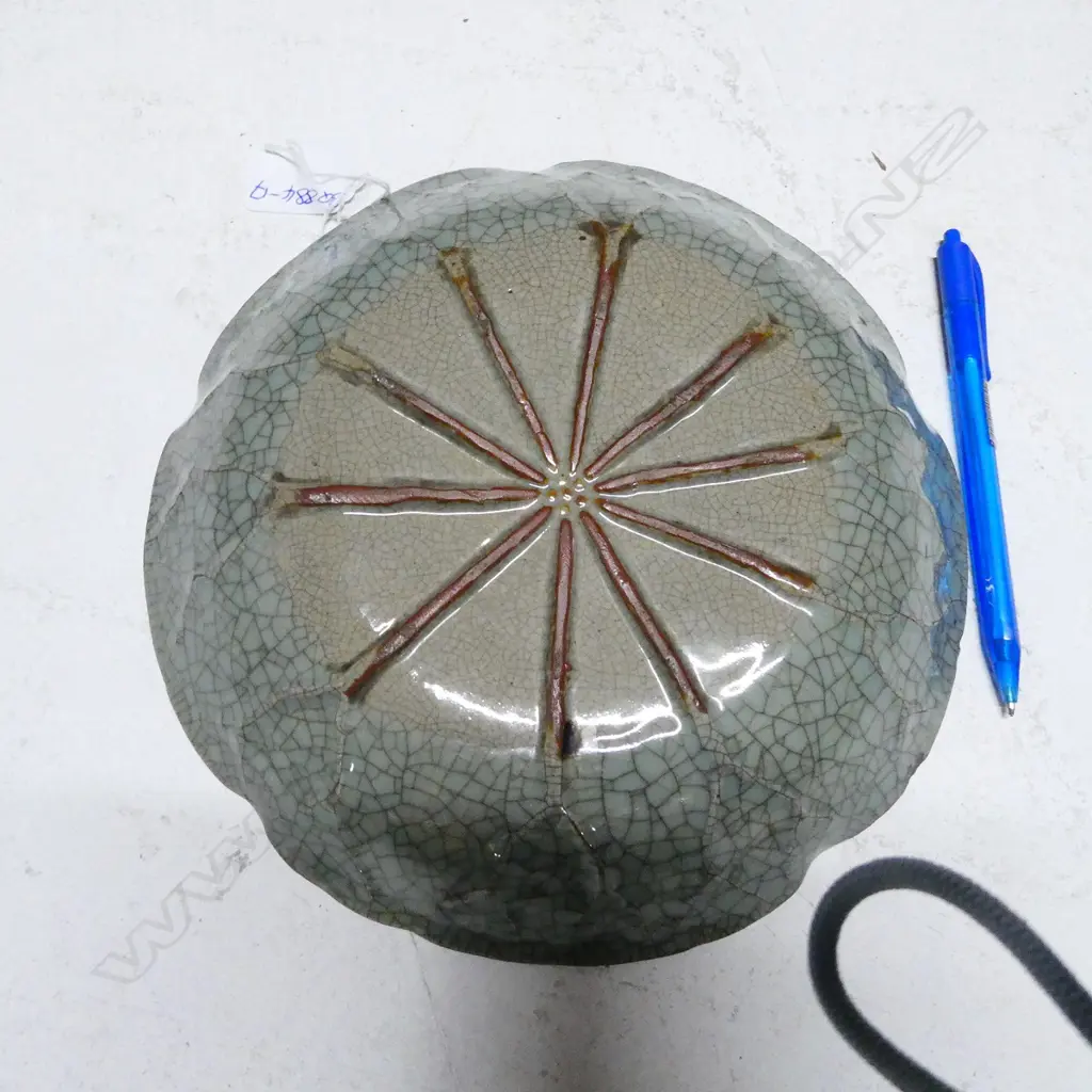 VERY UNUSUAL OLD GREEN CRACKLE GLAZE PLATE ASIAN  Image 1++