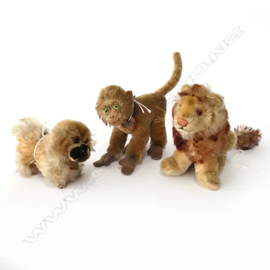 3 VINTAGE STEIFF ANIMALS; COCO BABOON (H.110MM)  PEKY DOG (L.100MM) & LION (H.110MM)