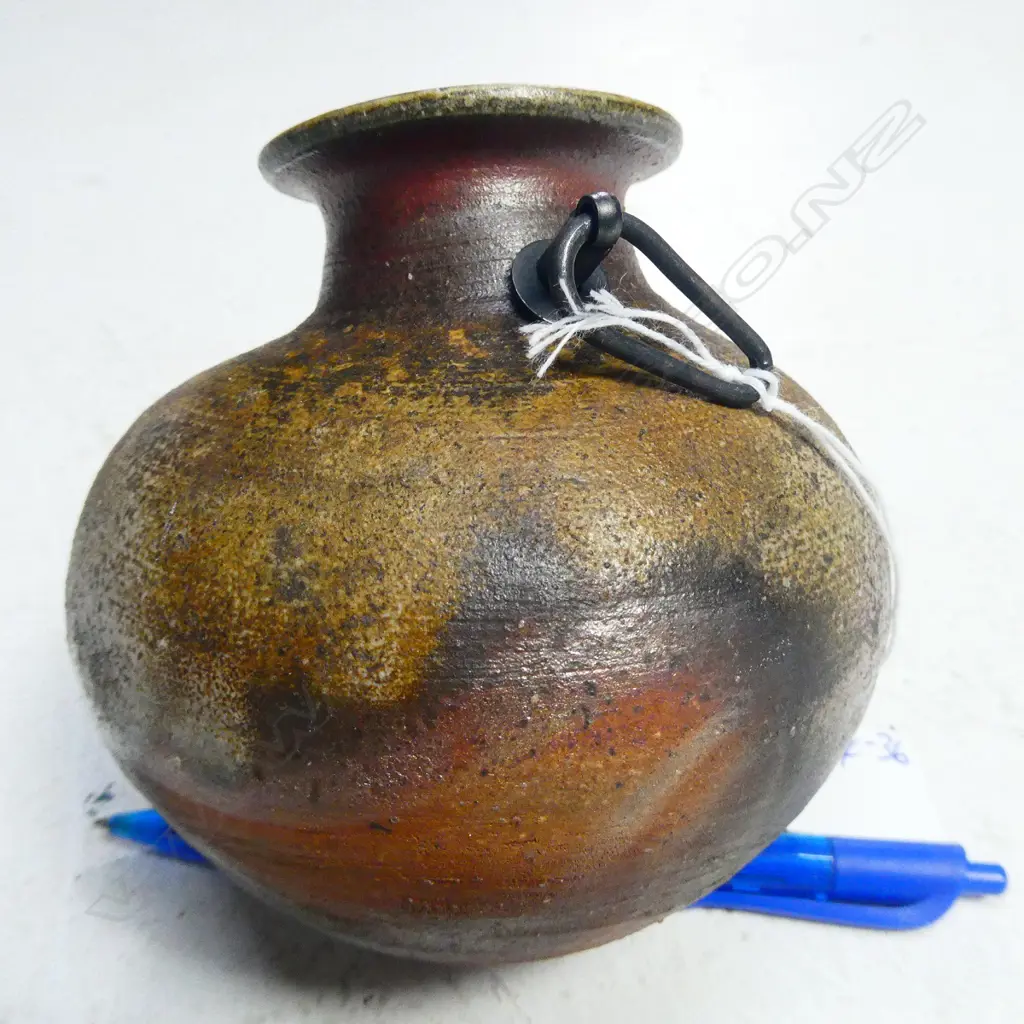JAPANESE C1930'S BIZEN KILN ANAGAMA WALL VASE SIGNED  Image 1++