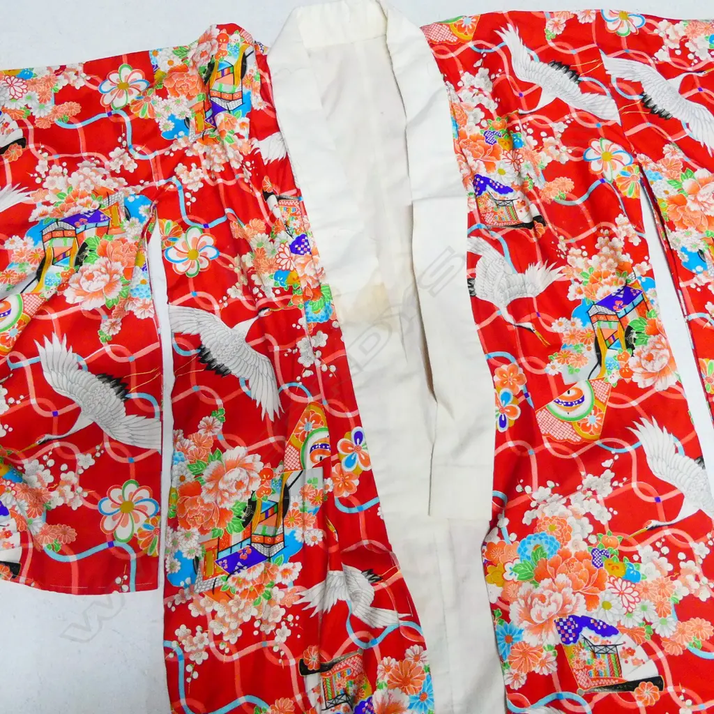 JAPANESE VINTAGE RED KIMONO  Image 1++