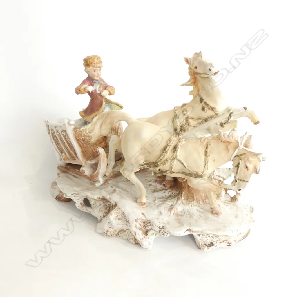 HORSES & SLEIGH FIGURINE AF L. 270MM Image 1++