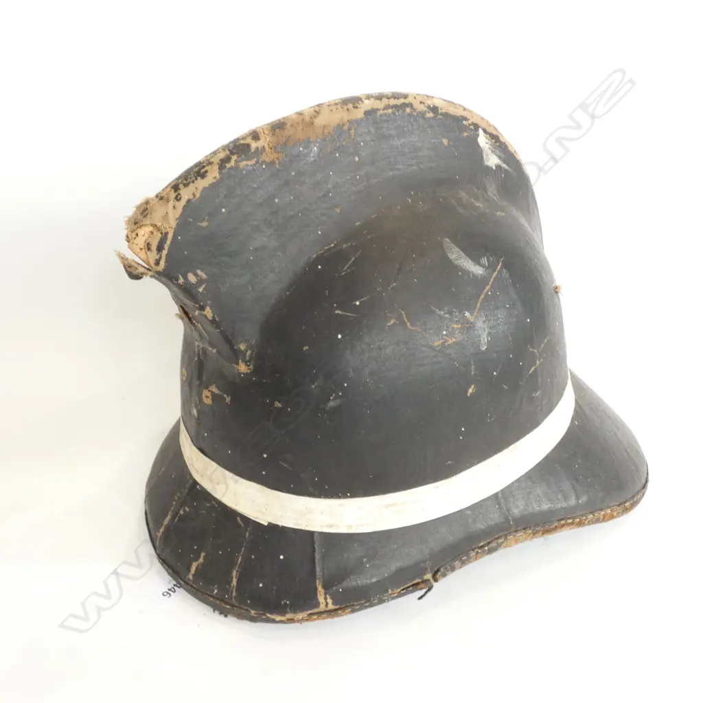 VINTAGE FIREMANS HAT H. 250MM Image 1++