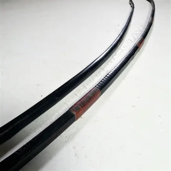 2 SAMURAI  OLD ARCHERY BOWS