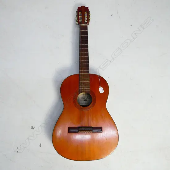 VINTAGE JAPANESE ACOUSTIC GUITAR ABE GUT MAKER