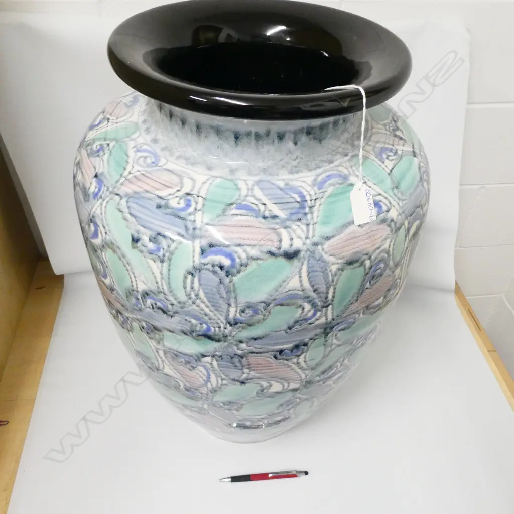 EX. LG JAPANESE SHIGARAKI KILN GLAZED POTTERY FLOOR VASE. H. 650MM Image 1++