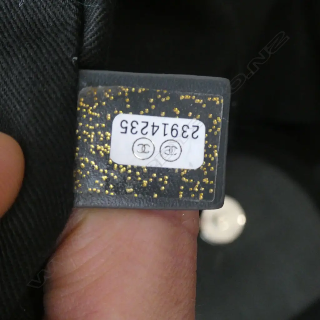 LARGE 'CHANEL' GREY CANVAS & BLACK BEADED BAG probably fake Image 1++