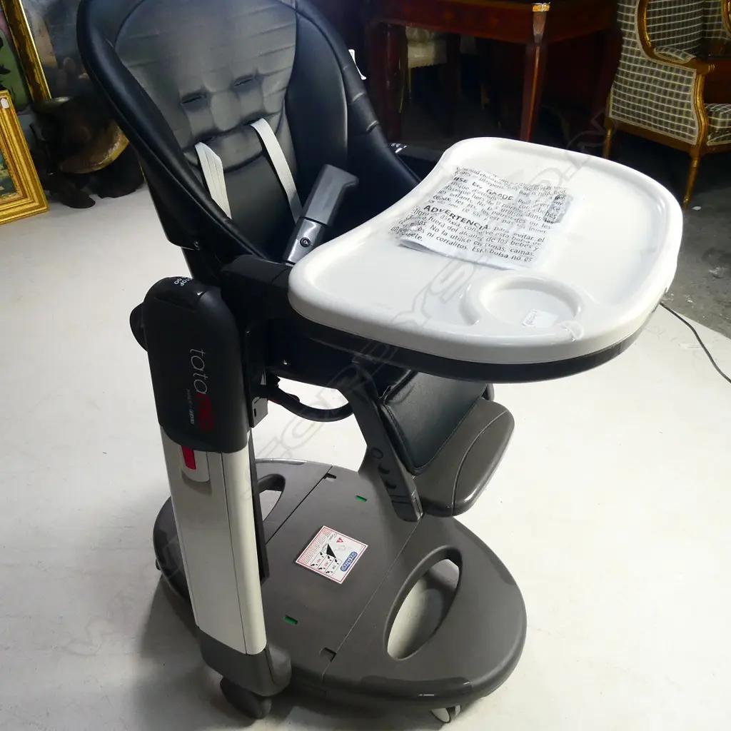 PEG PEREGO ITALIAN BABIES HIGH CHAIR  Image 1++