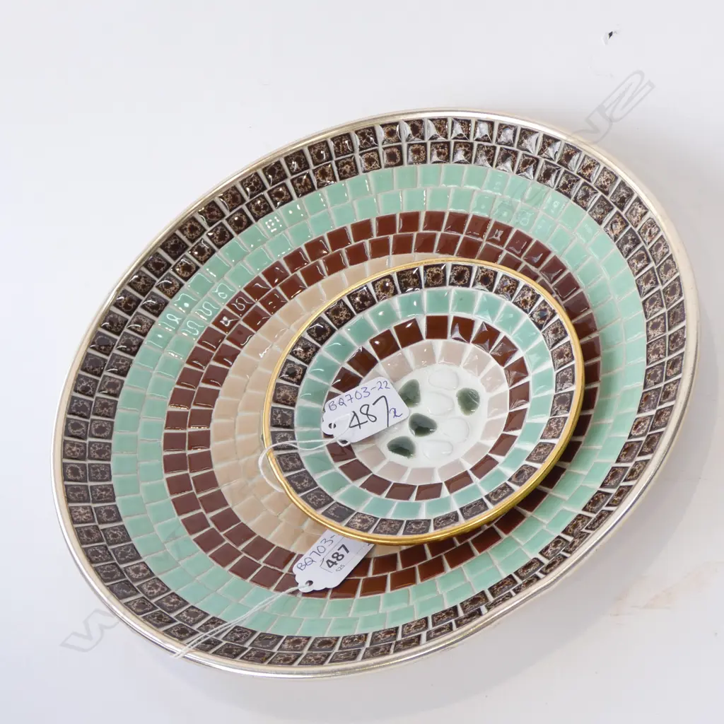 PR GREEN & BROWN RETRO MOSAIC DISHES - 1 DIA. 275MM & 1 DIA. 135MM Image 1++