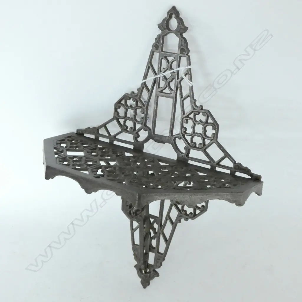 FOLDING CAST IRON WALL SHELF H. 295MM Image 1++