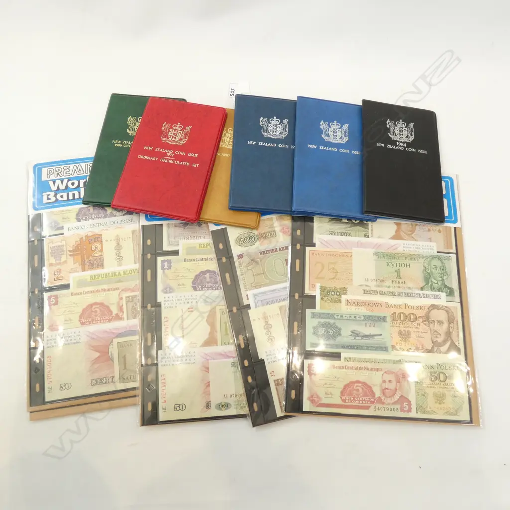 SET COLLECTORS COINS & NOTES  Image 1++