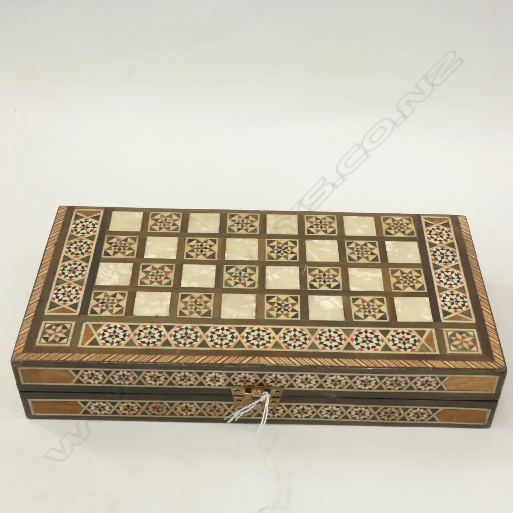 MOP INLAID GAMES BOX L. 295MM Image 1++