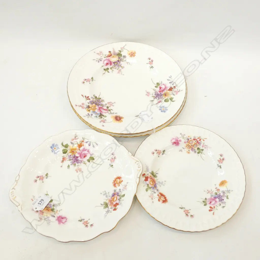 4 ROYAL CROWN DERBY - DERBY POSIES PLATES; 2 DINNER; 1 SALAD, 1 CAKE PLATE Image 1++