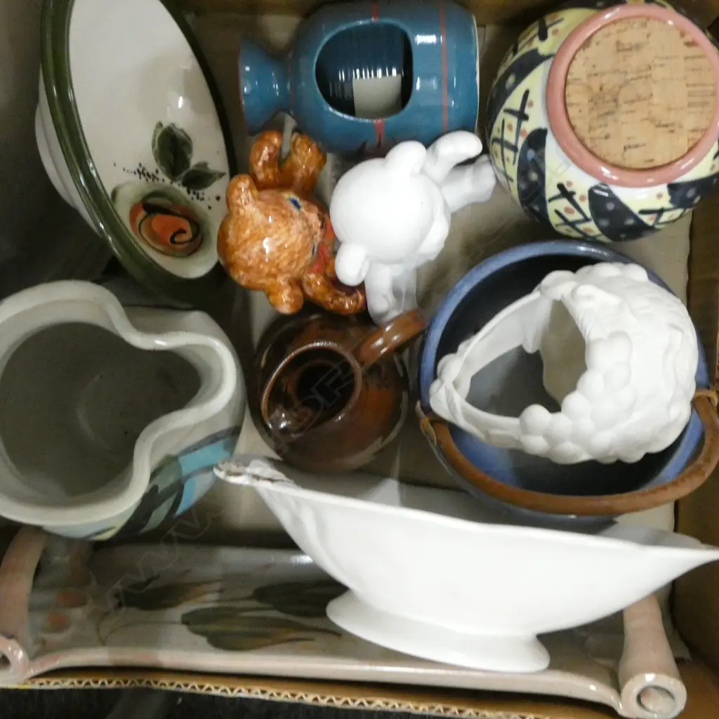 BOX LOT ASST. CERAMICS  Image 1++