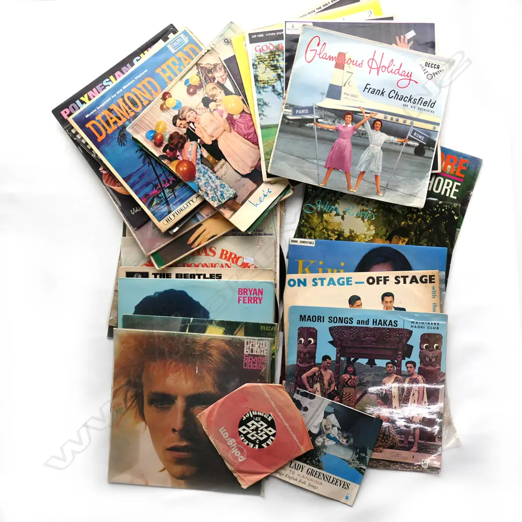 BOX of 25+ VINTAGE 1960/70/80S LPS, INCL. BOWIE, BEATLES, NZ 60S Image 1++