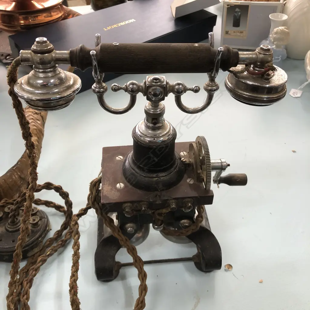 C1900 ERICSSON SKELETON TELEPHONE -TOP PLATE WITH CHIP Image 1++