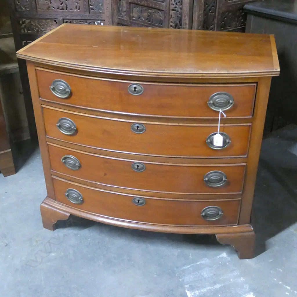 BOW FRONT CHEST OF DRAWERS H. 750MM W. 845MM Image 1++