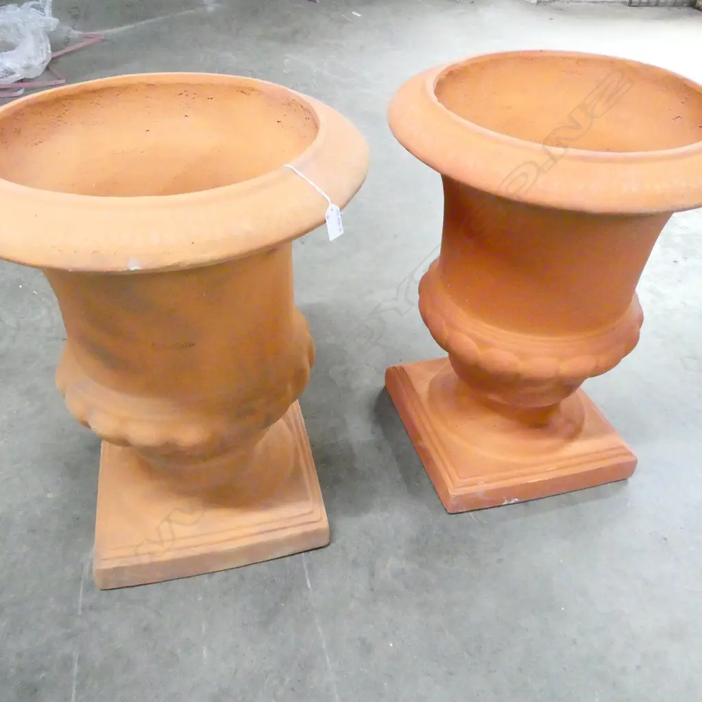 PR TALL TERRACOTTA CLASSICAL GARDEN URNS H.660mm Image 1++