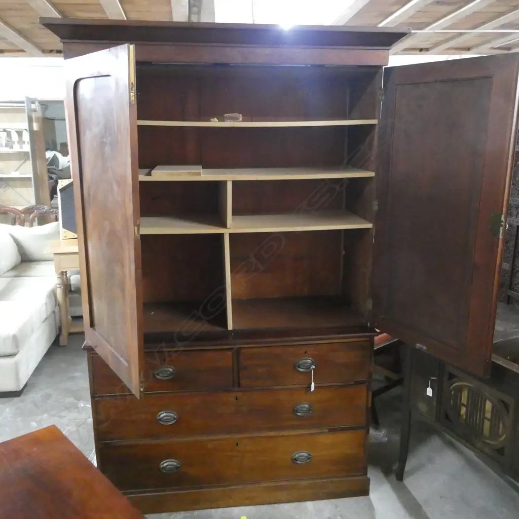 VICTORIAN MAHOGANY LINEN PRESS Image 1++