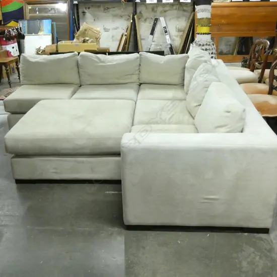 DESIGNERS COLLECTION SECTIONAL SOFA