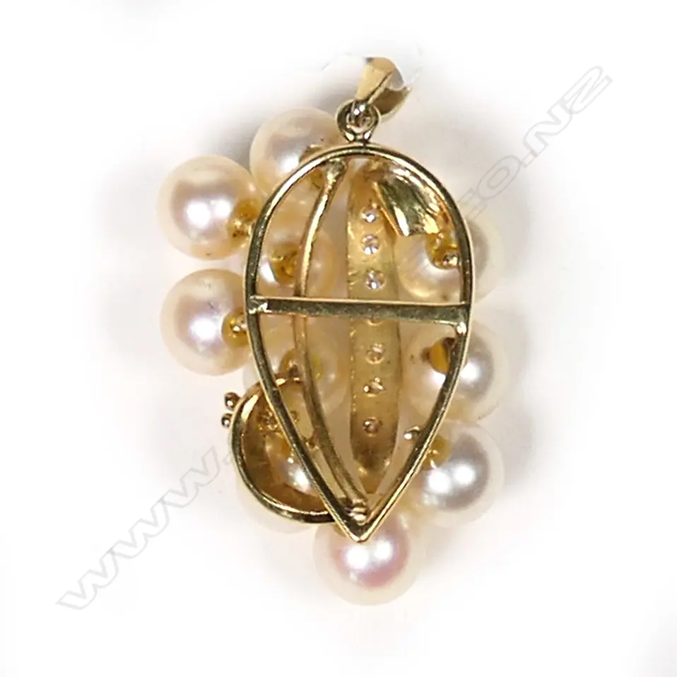 18CT YG + PEARL PENDANT (GRAPES STYLE - 10X PEARLS) 6.81G Image 1++