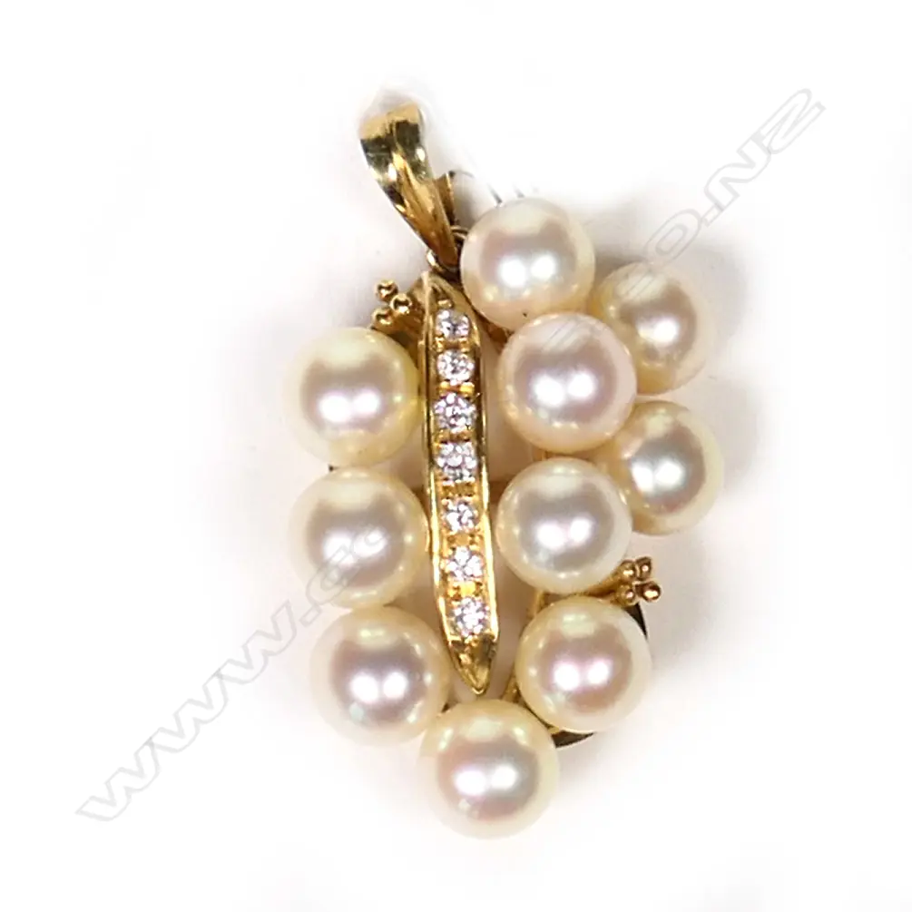 18CT YG + PEARL PENDANT (GRAPES STYLE - 10X PEARLS) 6.81G Image 1++