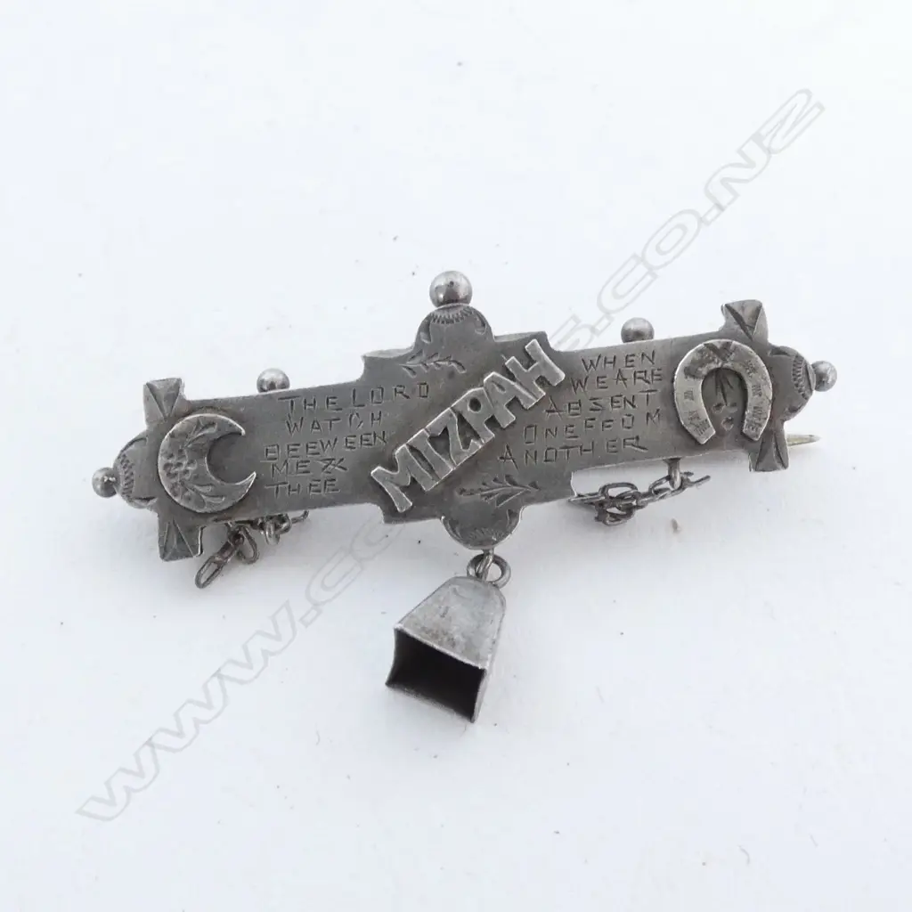 BROOCH: STERLING SIVER MIZPAH Image 1++