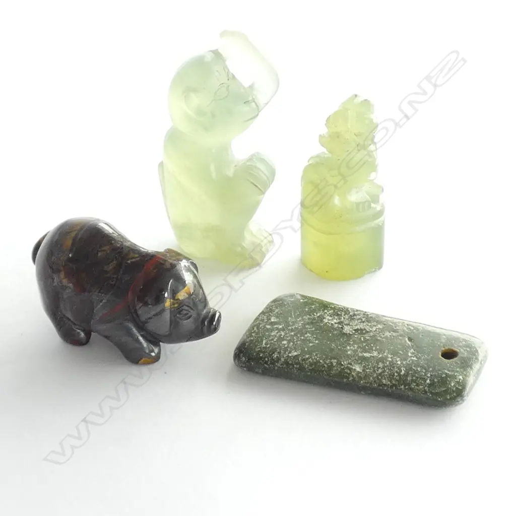 4 CARVED STONE SMALL PCES: THE PIG RED & GOLD BANDED... Image 1++