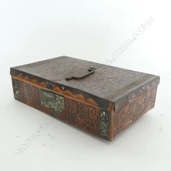 TIN: ODDS AND ENDS, MAINLY JEWELLERY AND SOME COINS