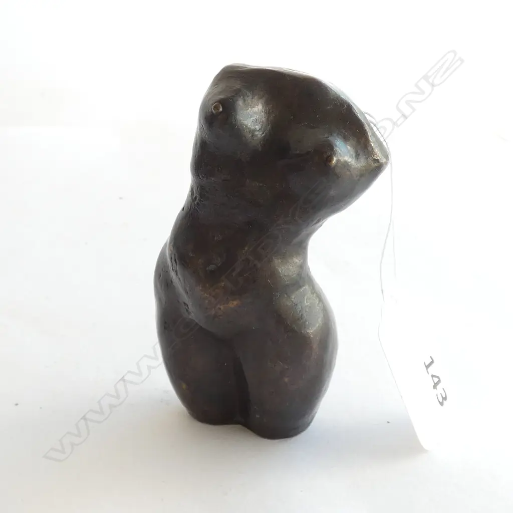 SMALL CAST BRONZE TORSO SIGNED B. KREMER H.85mm Image 1++