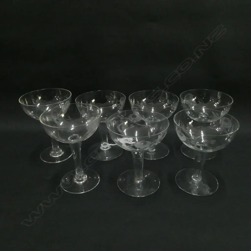 7 ROSE ETCHED HOLLOWSTEM CHAMPAGNE GLASSES 5 + 2 Image 1++