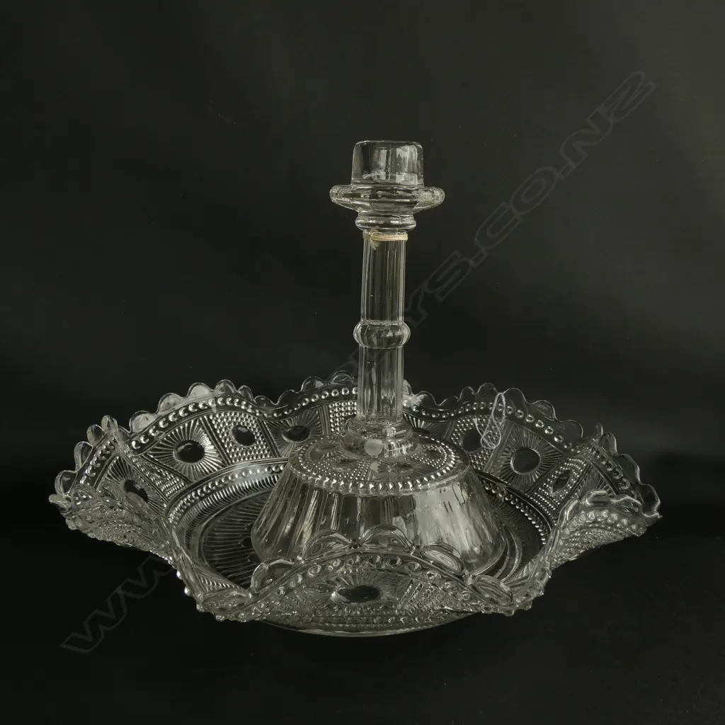 VICTORIAN PRESSED GLASS TAZZA Image 1++
