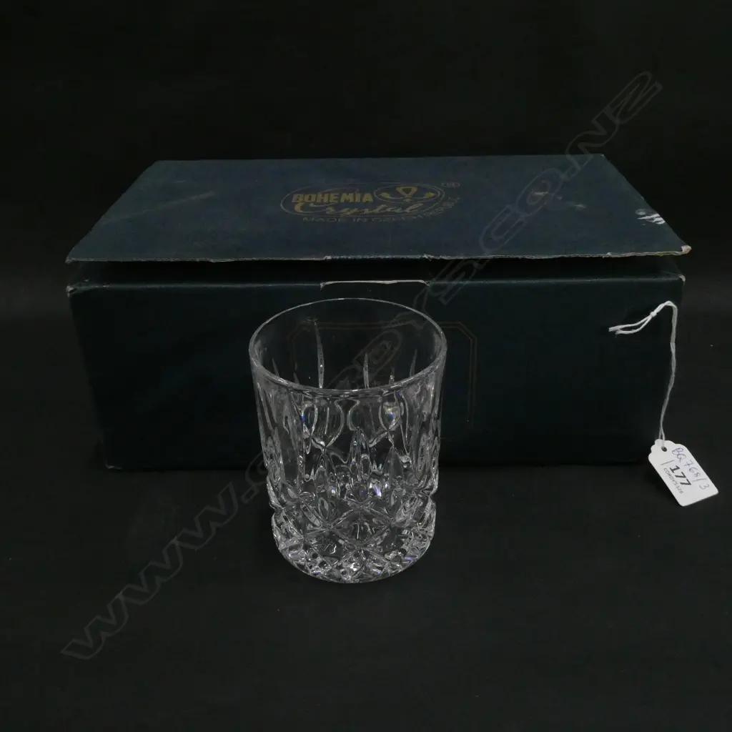 6 BOHEMIA CRYSTAL WHISKEY TUMBLERS IN BOX  Image 1++