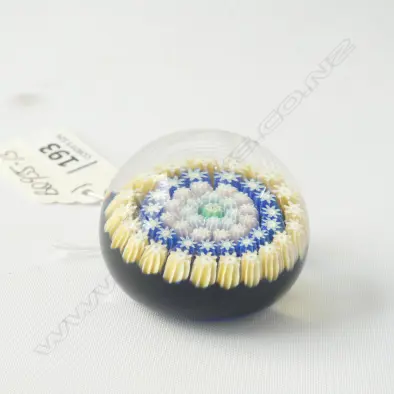 PERTHSHIRE GLASS MILLIFIORI PAPERWEIGHT 'P'... Image 1++