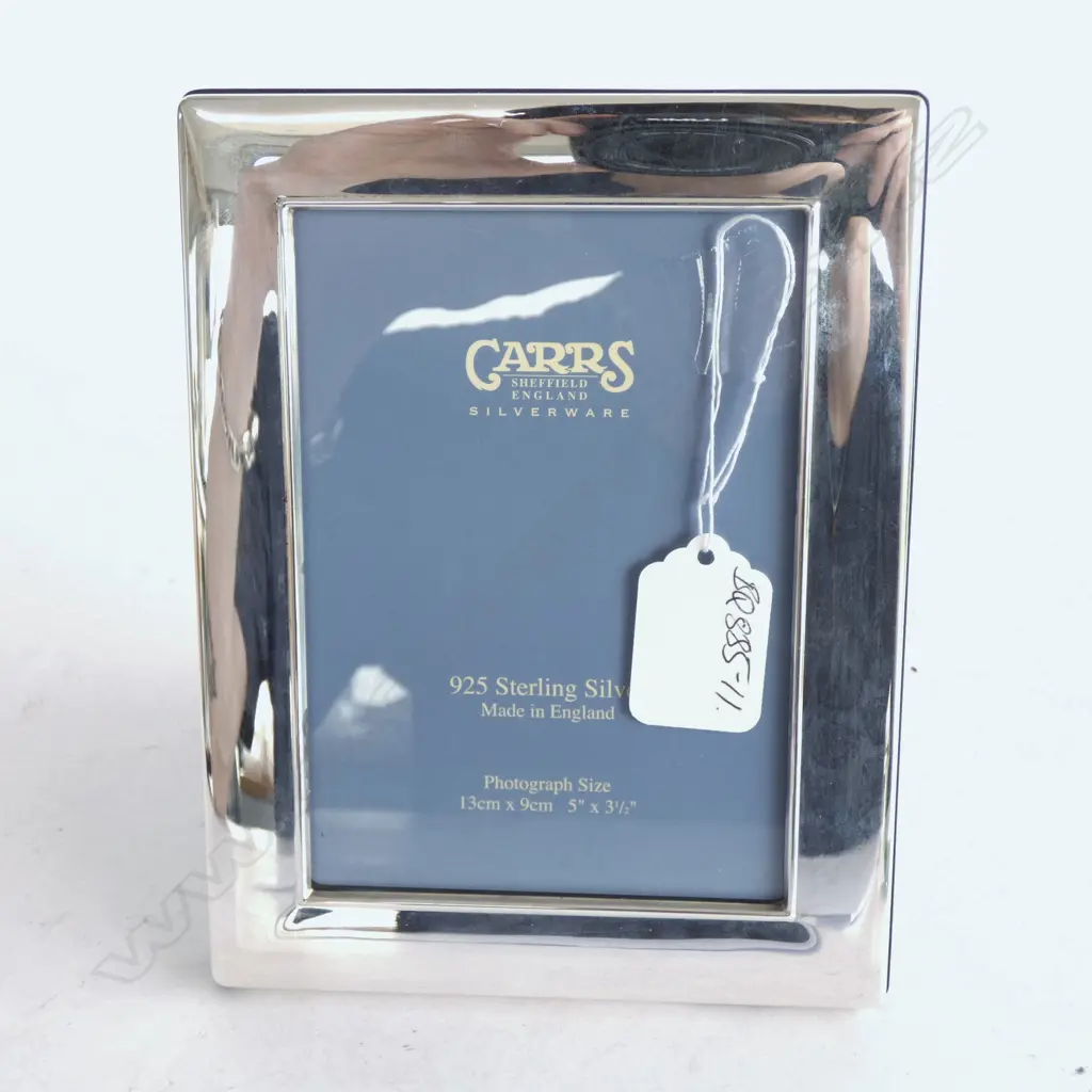 ENGLISH SILVER PHOTO FRAME 'CARRS' 170 X 130mm Image 1++