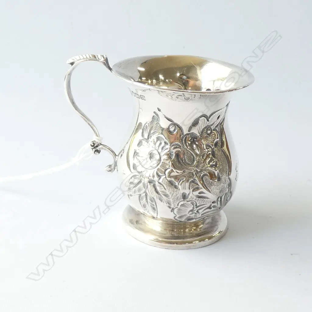 STG SILVER EMBOSSED MUG SHEFFIELD 1904 H 75 MM Image 1++