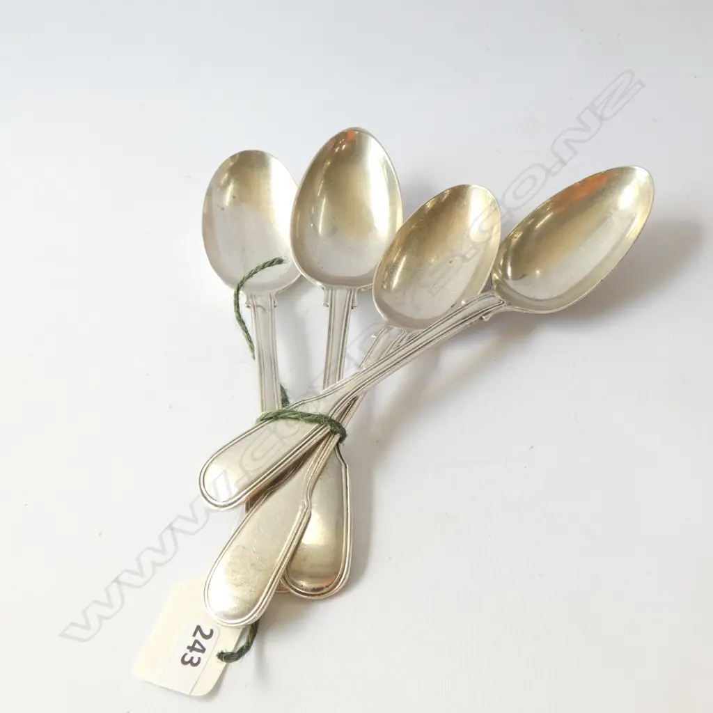 4 VICT SILVER DESSERT SPOONS19THC 222GMS FIDDLE & THREAD Image 1++