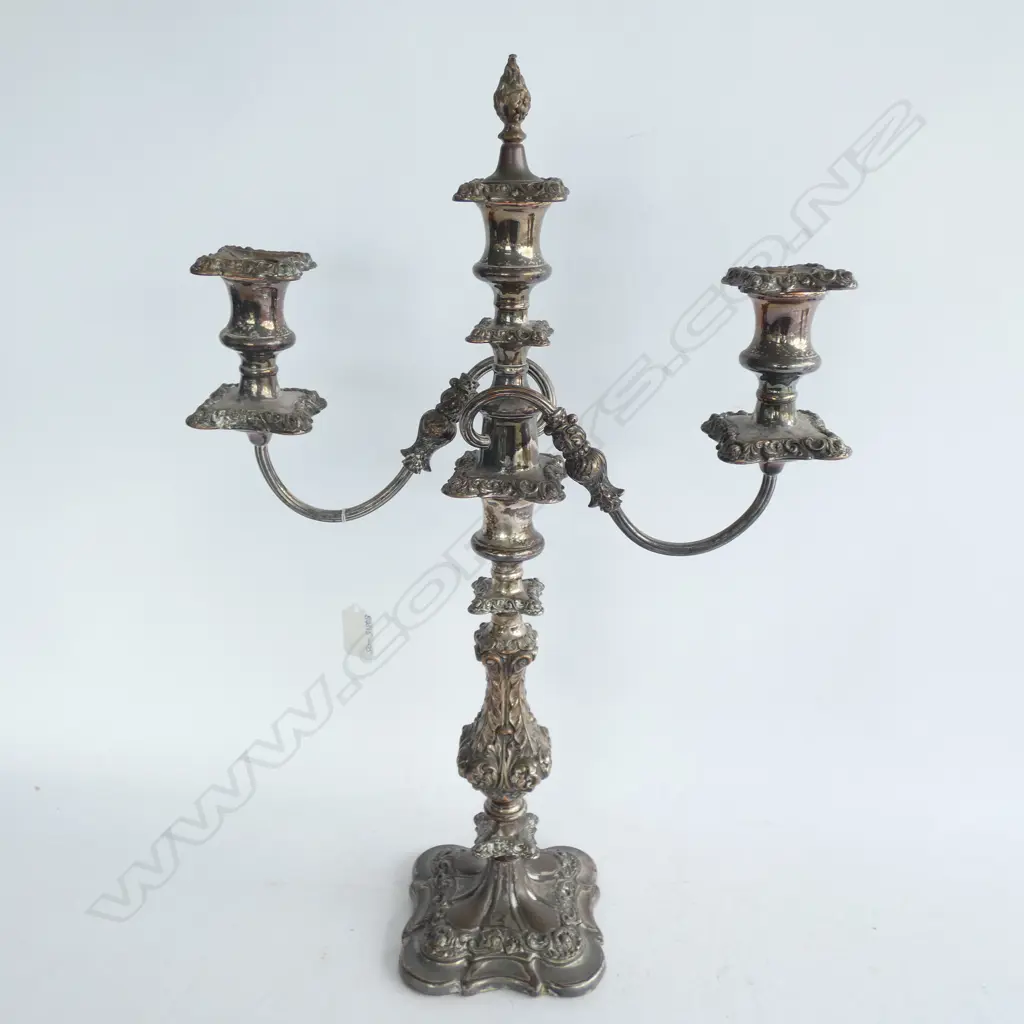 GEORGIAN STYLE SILVER PLATE ON COPPER 3 LIGHT CANDLEABRA Image 1++
