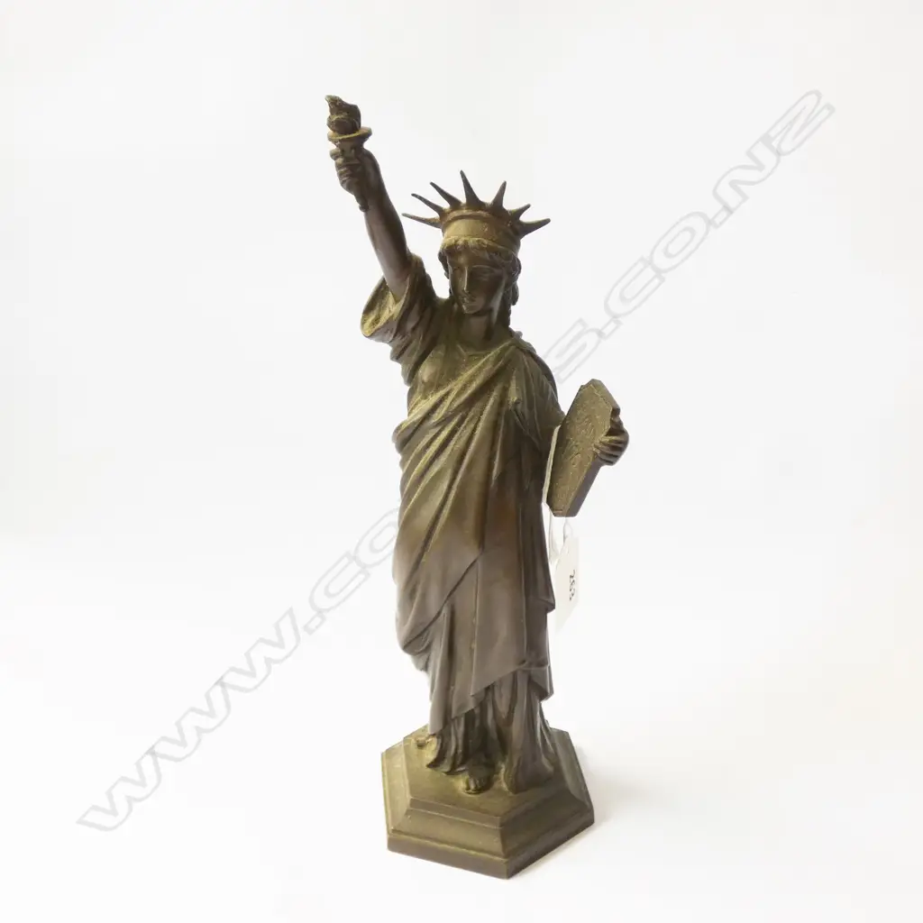 BRONZE STATUE OF LIBERTY H. 295MM Image 1++