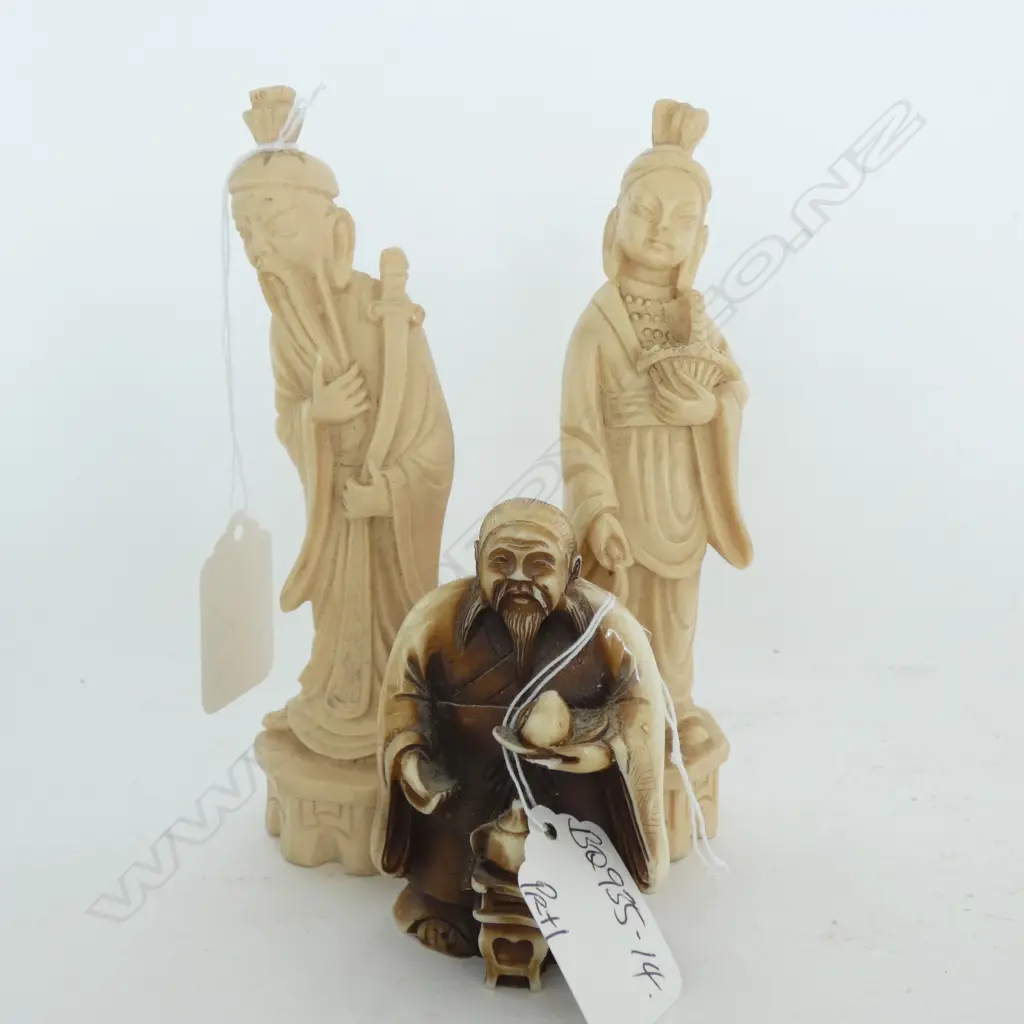 3 ORIENTAL RESIN SCULPTURES PR + 1. TALLEST 140mm Image 1++