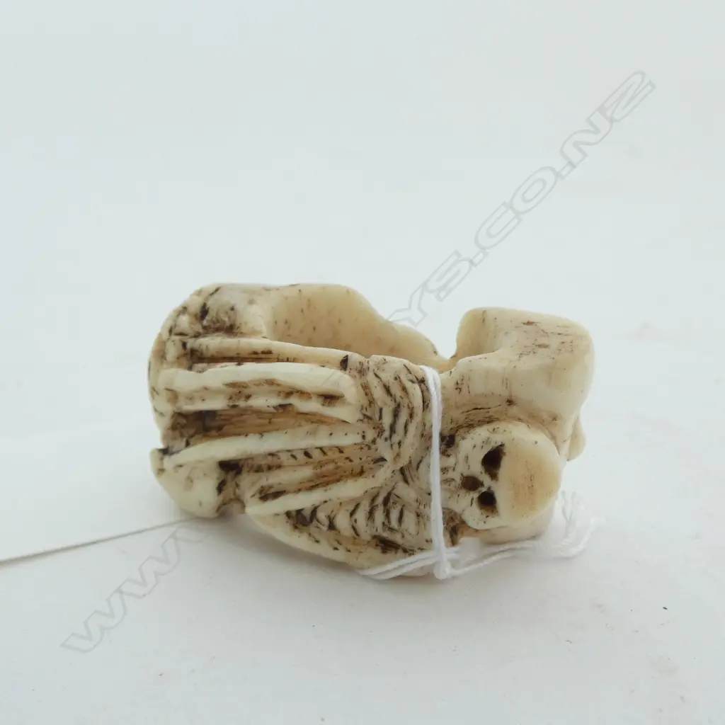 OLD NETSUKE ? SKULL MASK SKELETON L.45mm Image 1++