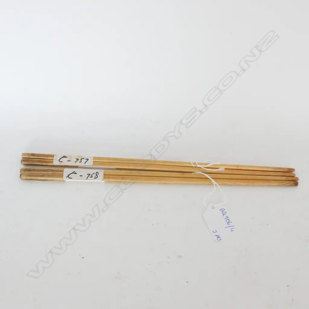 2 PRS BONE CHOPSTICKS L. 265MM Image 1++
