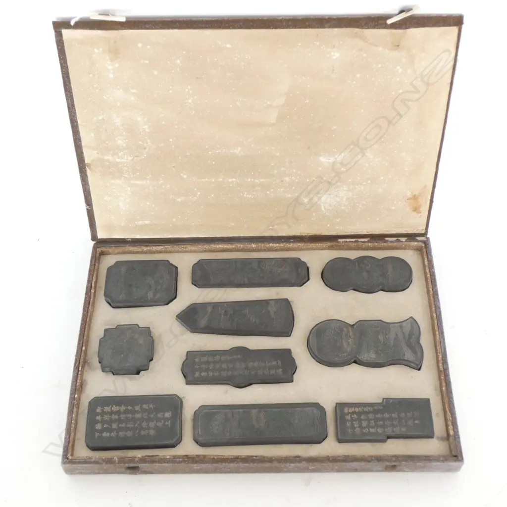 SET OF 10 CHINESE INK STONES CASED  Image 1++