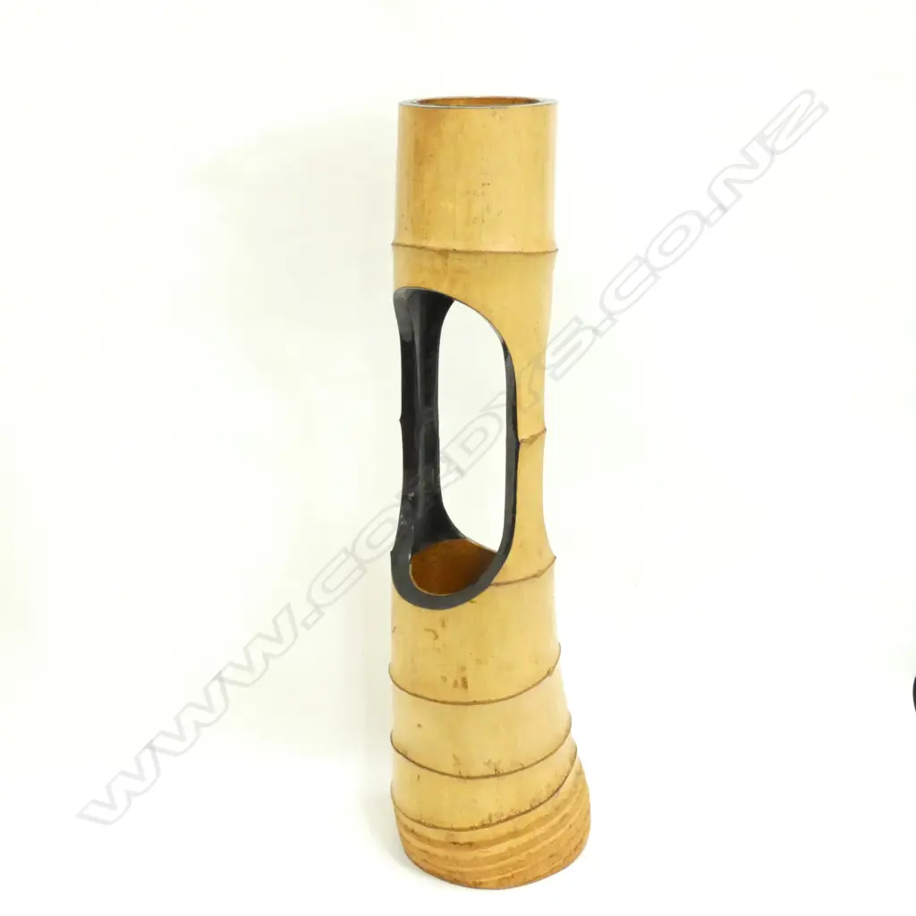 MEIJI PERIOD NATURAL BAMBOO DOUBLE VASE/ COPPER LINED, LACQUERED CUTAWAYS H. 670MM Image 1++